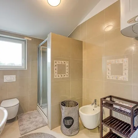 Emma Monte Rosso Apartment